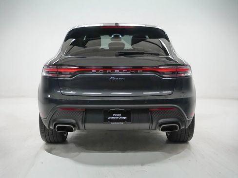 Certified 2026 Porsche Macan AWD/4WD image 11