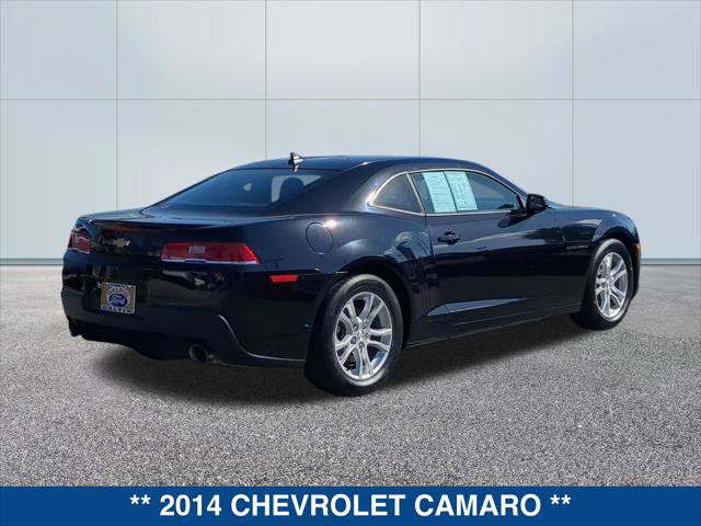 Used 2014 Chevrolet Camaro LS RWD image 5