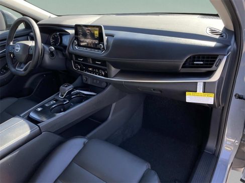 New 2026 Nissan Rogue SV w/ SV Premium Package image 25