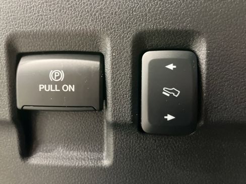 Certified 2023 Ford F350 Lariat w/ Lariat Ultimate Package image 21