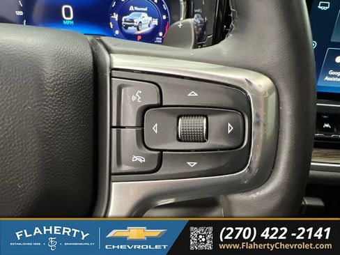 Used 2024 Chevrolet Silverado 1500 LT Trail Boss w/ LT Trail Boss Premium Package AWD/4WD image 27