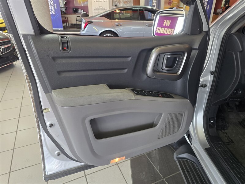 Used 2012 Honda Ridgeline RTS image 7
