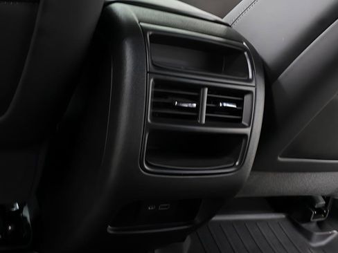 Used 2020 Cadillac XT5 Sportv image 25