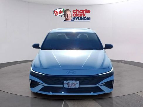 New 2026 Hyundai Elantra SEL Sport Premium FWD image 8