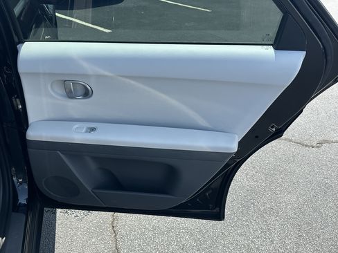 Used 2024 Hyundai Ioniq 5 SEL RWD image 16