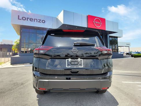 New 2026 Nissan Rogue Dark Armor FWD image 5