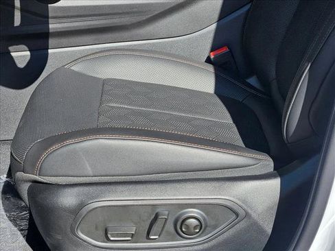 New 2026 Jeep Cherokee Overland image 4