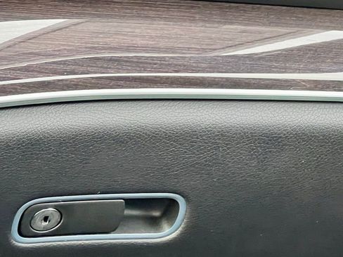 Certified 2022 Mercedes-Benz GLS 450 4MATIC image 21