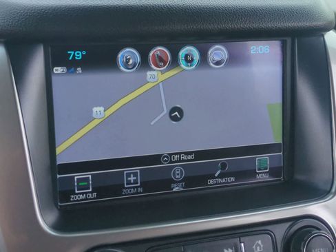 Used 2020 Chevrolet Suburban LT AWD/4WD image 27