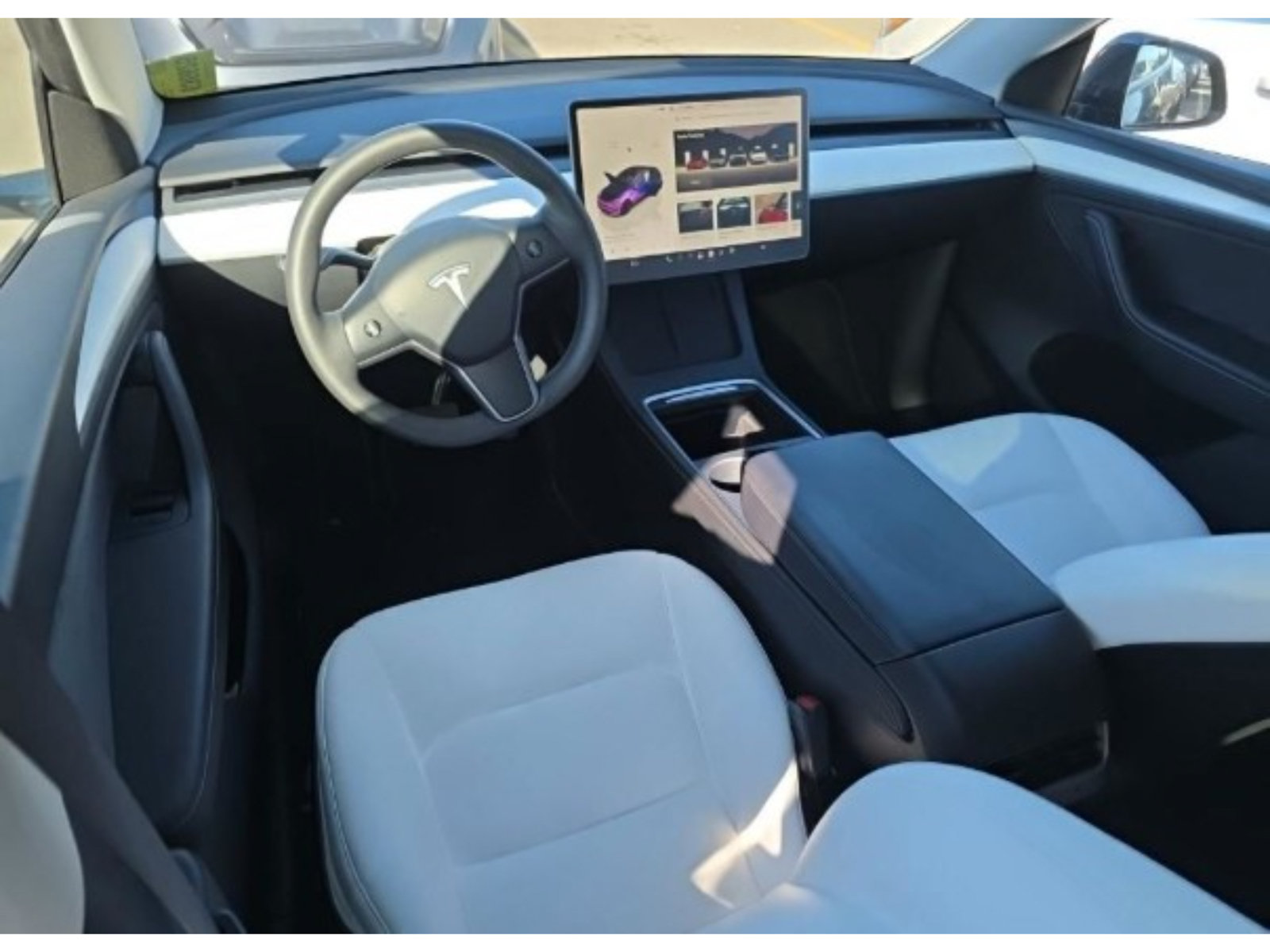 Used 2024 Tesla Model Y Long Range AWD/4WD image 5