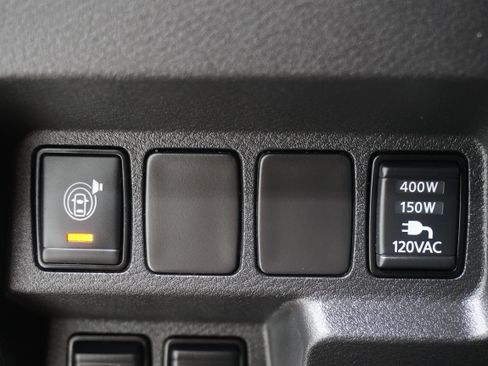 Used 2023 Nissan Frontier PRO-4X w/ Pro-4X Premium Package AWD/4WD image 27