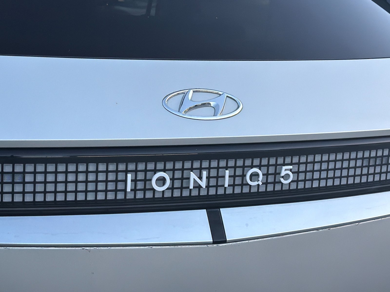 Certified 2023 Hyundai Ioniq 5 Limited w/ Cargo Package AWD/4WD image 26