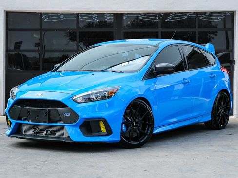 Used 2017 Ford Focus RS AWD/4WD image 1