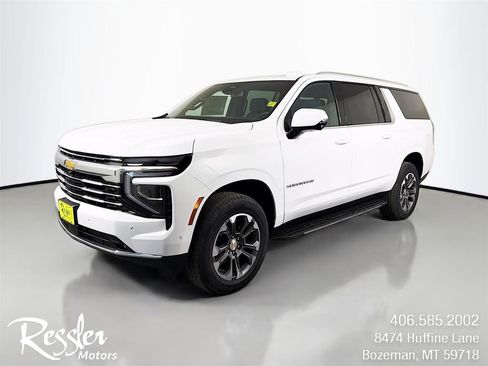 New 2026 Chevrolet Suburban LT w/ Comfort Package AWD/4WD image 1