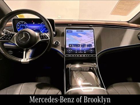 Certified 2023 Mercedes-Benz EQE 350+ 4MATIC SUV image 16
