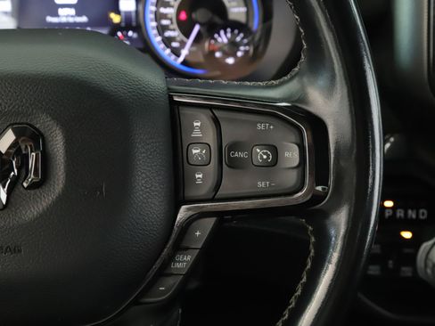 Used 2022 RAM 1500 Limited AWD/4WD image 9
