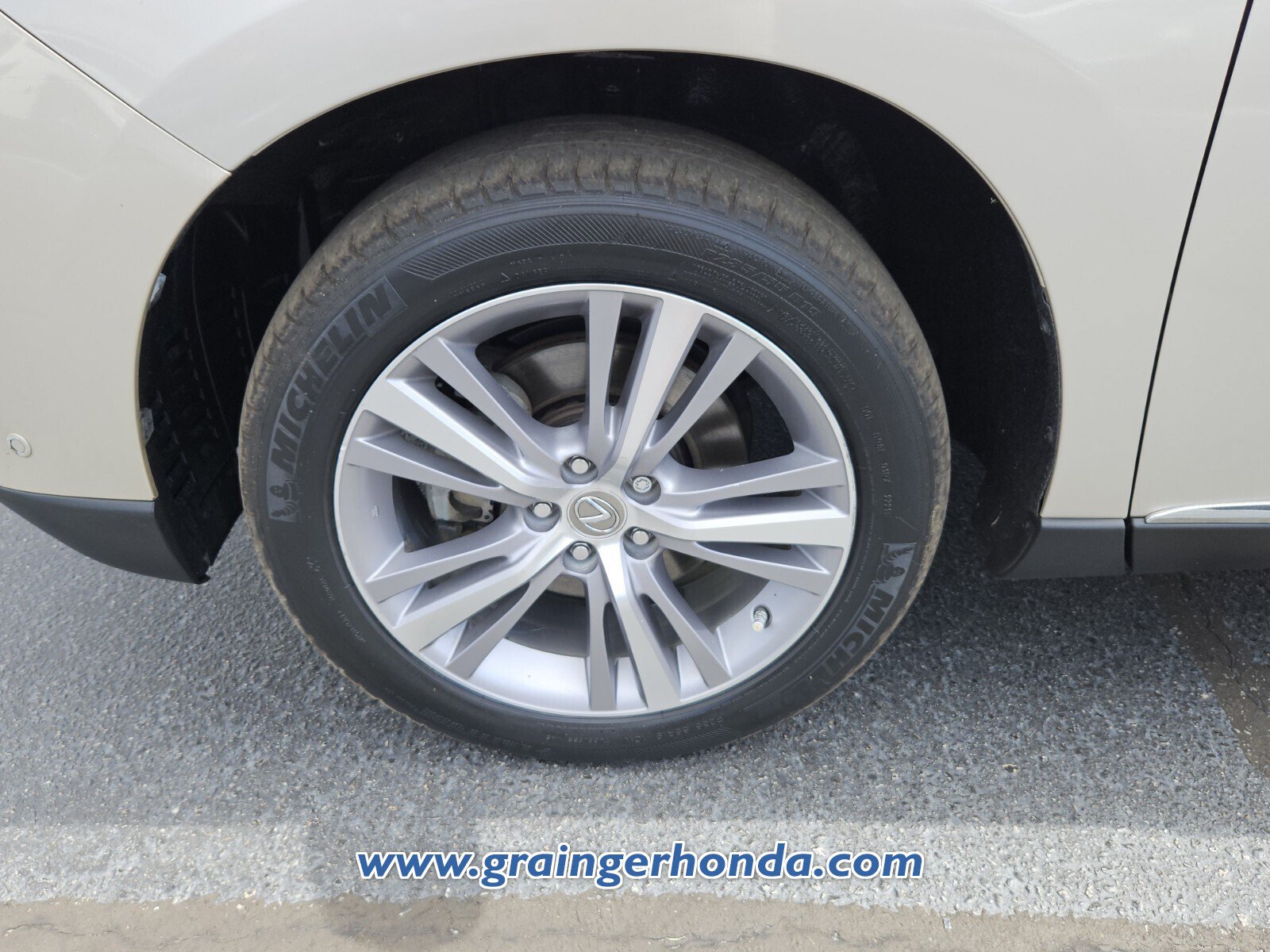 Used 2015 Lexus RX 450h AWD image 9