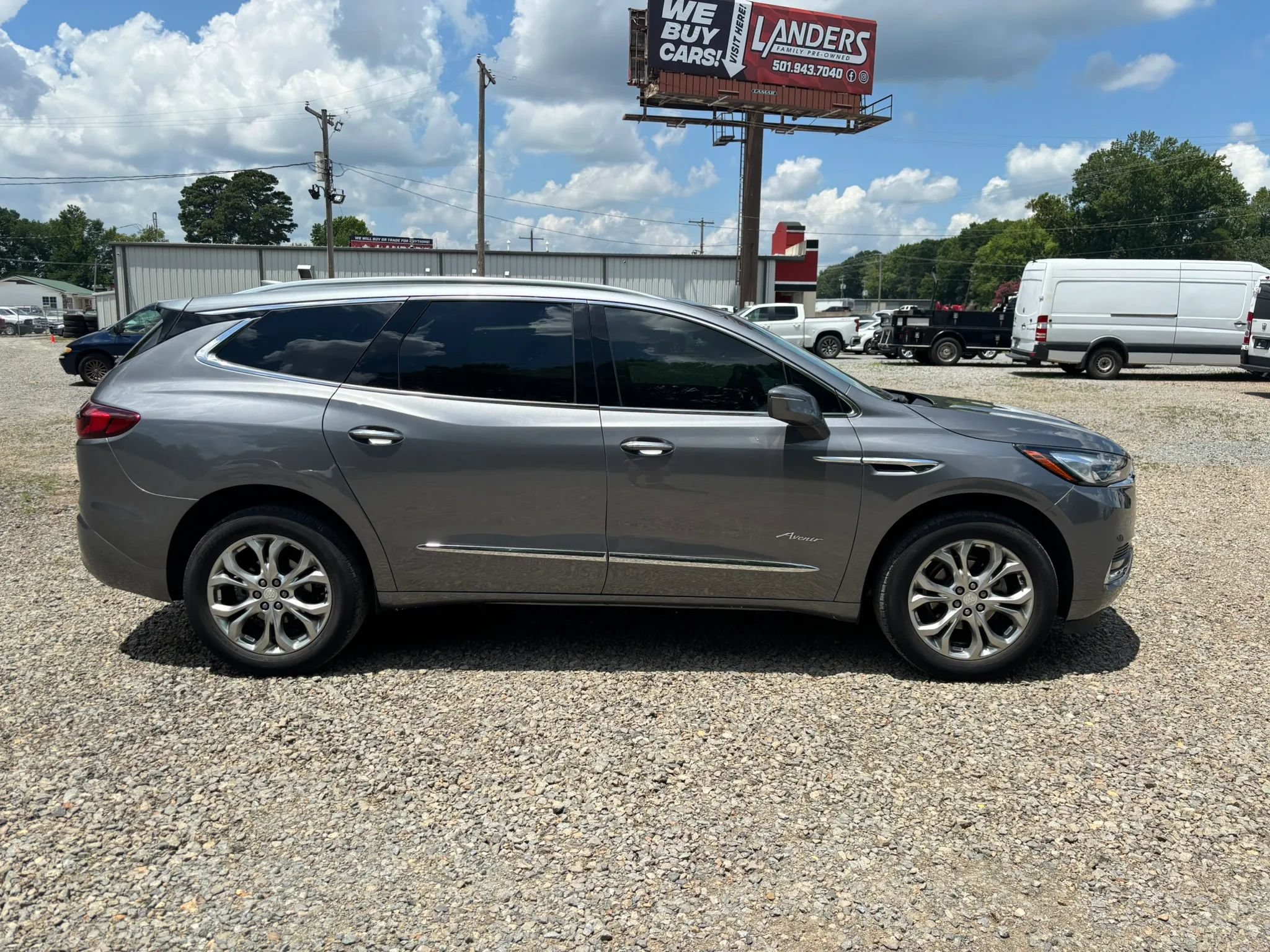 Used 2020 Buick Enclave Avenir w/ Avenir Technology Package FWD image 6