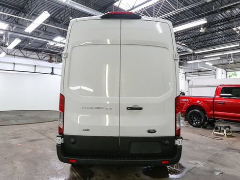 Used 2025 Ford Transit 250 148 High Roof AWD image 8