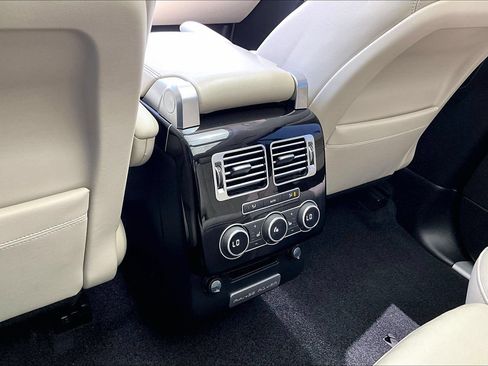 Used 2016 Land Rover Range Rover Supercharged AWD/4WD image 34