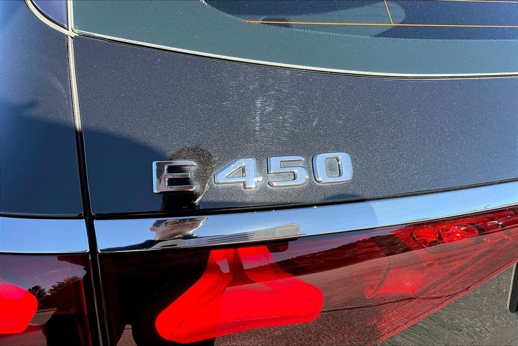 Used 2024 Mercedes-Benz E 450 4MATIC All-Terrain Wagon image 24