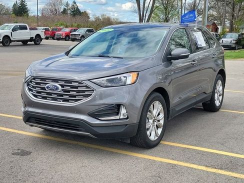 Certified 2024 Ford Edge Titanium AWD/4WD image 2
