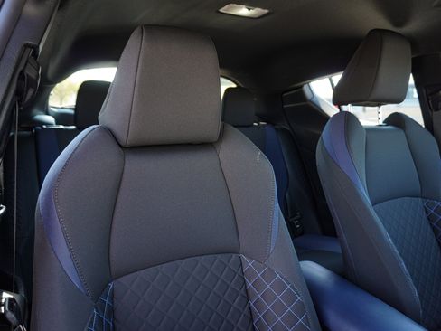 Used 2021 Toyota C-HR XLE image 33