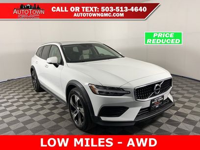 Used 2020 Volvo V60 T5 Cross Country