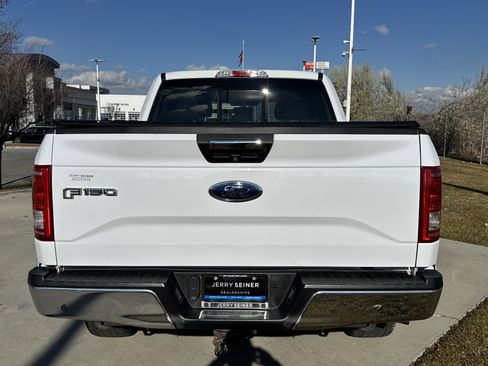 Used 2017 Ford F150 XLT w/ Equipment Group 302A Luxury image 4