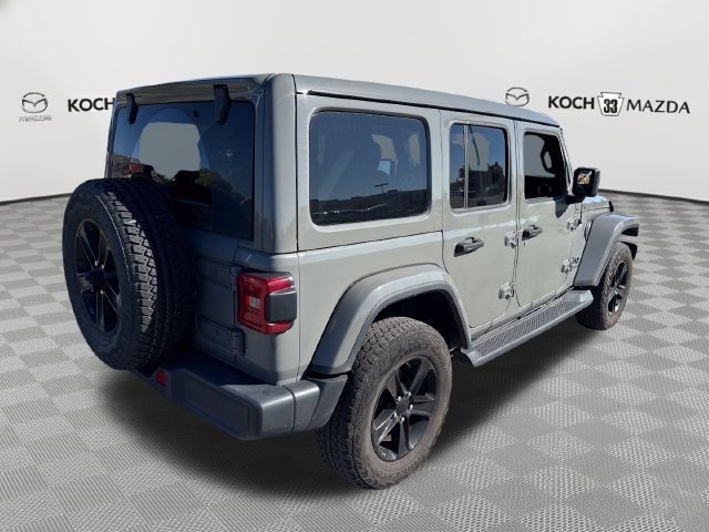 Used 2021 Jeep Wrangler Unlimited Sahara AWD/4WD image 7
