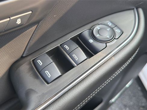 Used 2024 Buick Envision Preferred AWD/4WD image 19