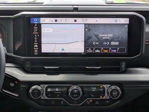 New 2026 Jeep Gladiator Rubicon AWD/4WD image 18