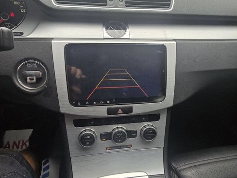 Used 2013 Volkswagen CC Sport image 14