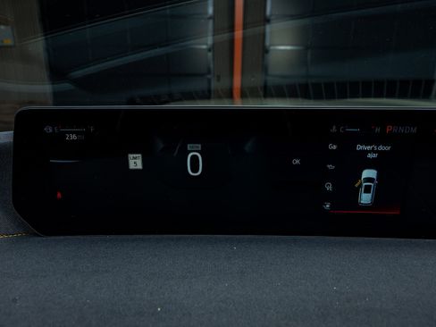 Used 2025 Ford Expedition Tremor image 20