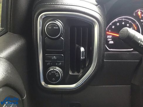 Used 2020 Chevrolet Silverado 1500 LT w/ All-Star Edition image 35