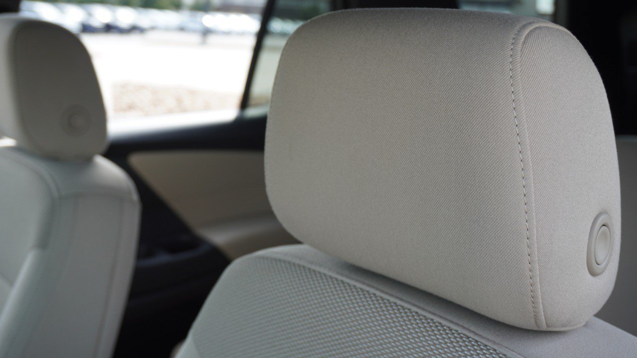 Used 2022 Chevrolet Traverse LS FWD image 20