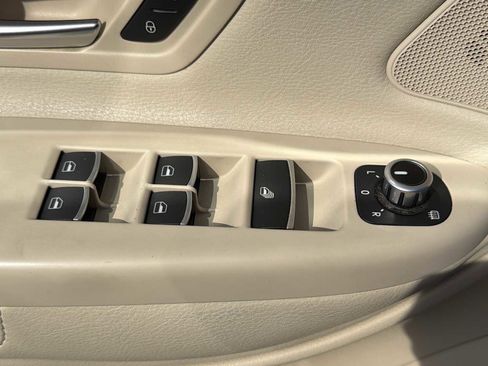 Used 2014 Volkswagen Eos Komfort image 13