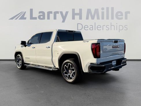 Used 2026 GMC Sierra 1500 SLT w/ SLT Premium Package image 3