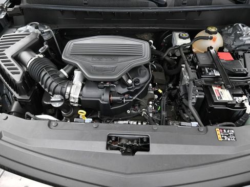 Used 2023 Cadillac XT6 Premium Luxury FWD image 8