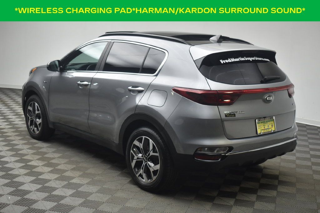 Used 2022 Kia Sportage EX w/ EX Technology Package AWD/4WD image 4