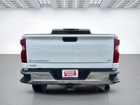 Used 2024 Chevrolet Silverado 2500 LT AWD/4WD image 5