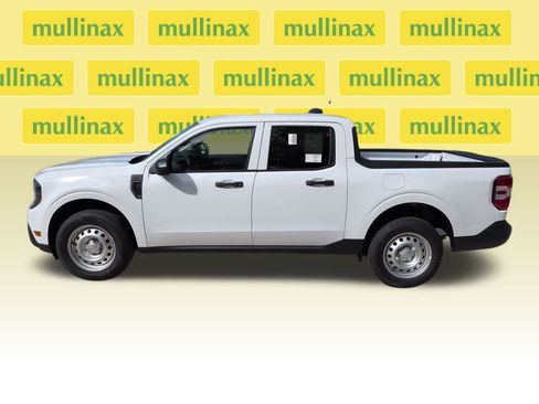New 2025 Ford Maverick XL w/ Equipment Group 102A image 18
