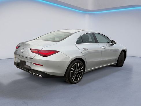 Certified 2025 Mercedes-Benz CLA 250 4MATIC image 4