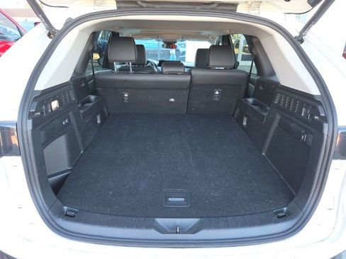 Used 2025 MAZDA CX-70 3.3 Turbo w/ Preferred Package image 13