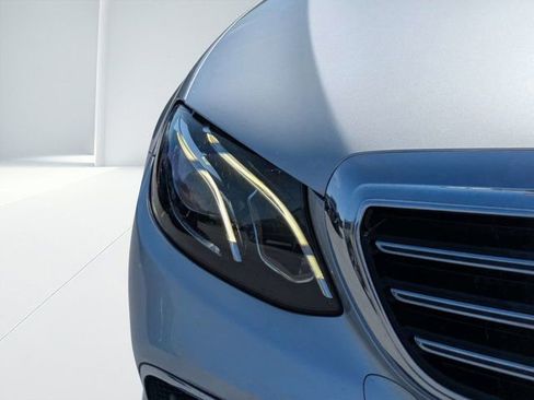 Used 2020 Mercedes-Benz E 350 4MATIC Sedan w/ Parking Assistance Package image 9