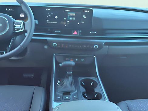 New 2026 Kia Carnival LXS image 15