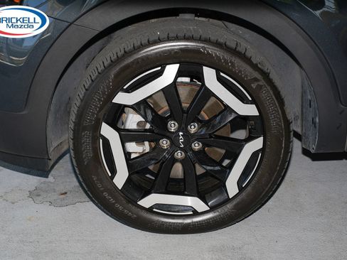 Used 2024 Kia Telluride S w/ S Sunroof Package FWD image 41