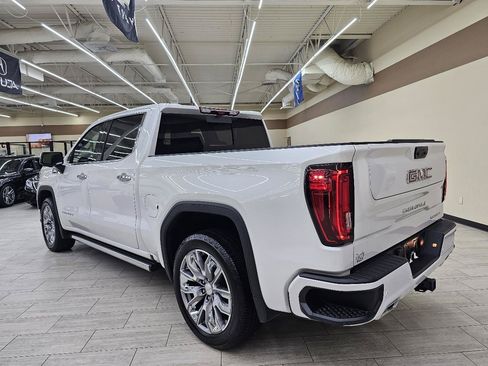 Used 2025 GMC Sierra 1500 Denali w/ Denali Reserve Package AWD/4WD image 8