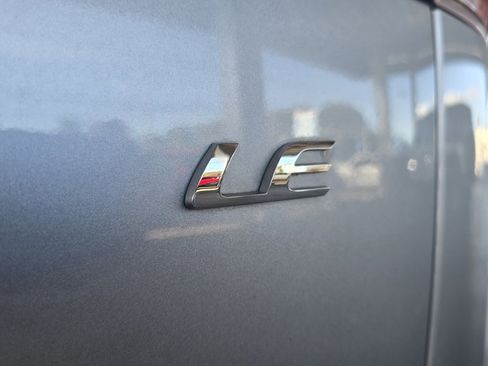 Used 2023 Toyota Corolla Cross LE image 38