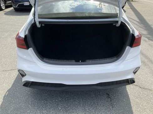 Used 2023 Kia Forte LXS FWD image 12